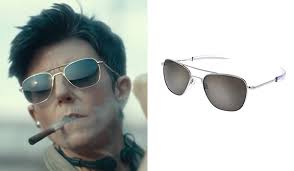 Discovery, she plays jett reno. Marianne Peters Tig Notaro Glasses In Army Of The Dead