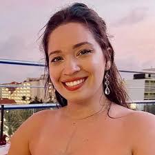 Autumn Egan's Instagram, Twitter & Facebook