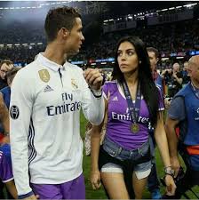 Фотографии, подробно о семье, видео, последние новости 2021 на портале узнай всё Ronaldo Zhena