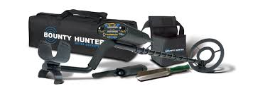 Metal detector advice & comparisons. Bounty Hunter Pioneer 202 Metal Detector With Pinpointer Carry Bag Pouch And Digger Walmart Com Walmart Com