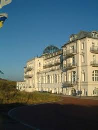Strandhotel Kurhaus Juist Germany Green Pearls Resort Architecture Seaside Resort Green Travel