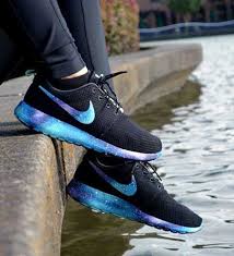 Platform Ve Desenli Tabanli Spor Ayakkabi Modelleri Kosu Ayakkabilari Nike Nike Free Ayakkabilari Nike Ayakkabilar