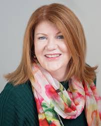 Fiona Webster's Instagram, Twitter & Facebook