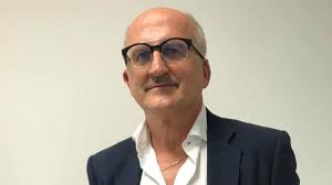 Voto in Basilicata, il Pd smentisce il ritiro di Lacerenza. Il documento  degli amministratori locali: no al primario candidato