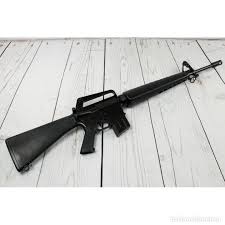 The rifle received high marks for its light weight, its accuracy, and the volume of fire. Fusil M16 Replica Kaufen Replikate Von Schusswaffen Und Druckluftwaffen In Todocoleccion 191776757