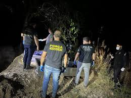 📰 Caso Icaraíma: envolvido nas execuções entrega mapa com localização dos  corpos às famílias Novas revelações podem mudar os rumos do inquérito sobre  a morte dos quatro homens desaparecidos em Icaraíma (PR).