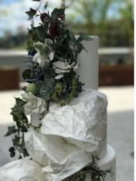 A wedding cake is just as much a part of your event's design as it is a sweet ending to the meal. 30 Luxury Wedding Cake Designers Insanely Stylish Cakes