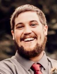 Lee Albertson's Instagram, Twitter & Facebook