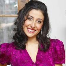 Katie Miles (KatieElizabethMiles)