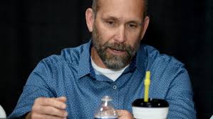 Berlin man who saved drowning toddler given Carnegie Medal for heroism