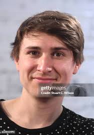 419 Tom Rosenthal Photos & High Res Pictures