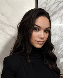 Callie Bullock's Instagram, Twitter & Facebook