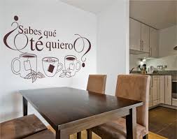 Decorar paredes es la típica cosa que siempre queremos hacer y pensamos que la única o mejor forma es comprar un cuadro caro. Nuevas Ideas Para Decorar Paredes Muy Originales