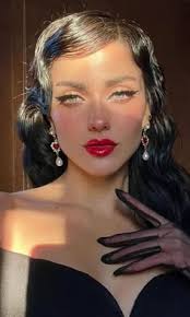 Chyna Brown (missbrown100100)