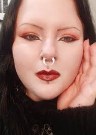 Hatcherween day three: mountain cupcake with toothache impression