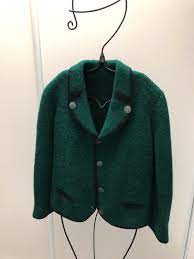 Plus de 10 000 articles en stocks, pour coudre, broder, tricoter, bouton coudre, bouton gilet, bouton jean, bouton manteau , ecussons thermocollant. Veste Autrichienne Mettez En Laine Bouillie Taille 40 Vinted