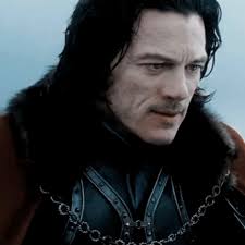 Il giovane principe vlad guida la carica per respingere i tentativi dell'impero ottomano di utilizzare la romania come un punto d'appoggio per conquistare il resto d'europa. Dracula Untold Tumblr Posts Tumbral Com