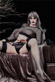 Bambole a grandezza naturale per adulti. Irontech Doll 168cm D Cup Mia Vampira La Bambola D Argento