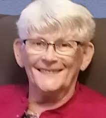 Mary Macisaac's Instagram, Twitter & Facebook