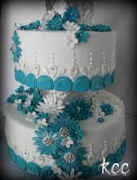 Teal And White Daisy Wedding Cake Daisy Wedding Cakes Cake Teal Wedding Cake