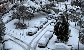 Pote xekinoun oi aitiseis gia monimes proslipseis se 18 foreis Asteroskopeio A8hnwn Ta Xionia Sthn A8hna Htan Efamilla Toy 2008 Kai 2002 The Indicator