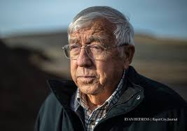 Samuel Blackstone (@SDBlackstone)