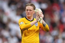 He plays as a goalkeeper for his national side, england. Faamzkspwa4dam