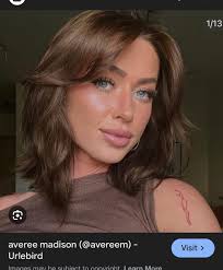 I think Joe is so sexy and handsome 😍 He needs to run from that sensitive  and dramatic Madison! She's so argumentative!!