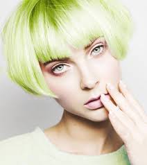 I'm desperate because the green tint doesn't want to go out from my hair. How To Bleach Green Hair