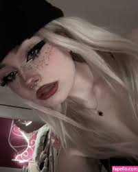 Angel  angel1cm3l  angelicme1 Nude Leaked OnlyFansPatreon Photo 19 -  Fapello