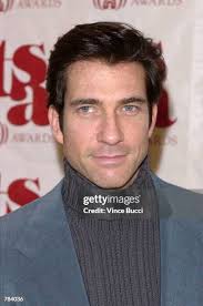 151 fotos e imágenes de alta resolución de Dylan Kelley