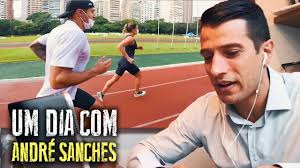 UM DIA COM ANDRÉ SANCHES
