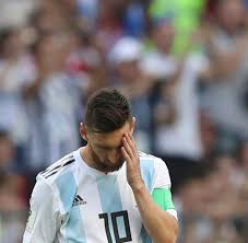 Das eröffnungsspiel bestreiten am abend die türkei und italien in rom. Wm 2018 Frankreich Argentinien Der Traurige Abschied Des Lionel Messi Welt