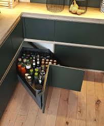 Schrank oder kommode müssen keineswegs im sperrmüll landen. Organisieren Schrank Ecke Kuchenzeile Einbaukuchen Billige Kuchenzeilen