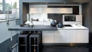 Nos Cuisines Vam Da Cuisines Moderne Keukens Modern Keukenontwerp Keuken Ontwerp