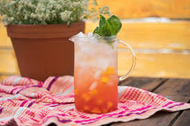 Sangria Blanche Aperol Basilic Mangue Pichet Terrasse Sangria Yummy Drinks Cocktails