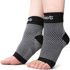 Amazon Com Dr Foot S Compression Arch Support Sleeves Socks With Comfort Gel Pads For Men Women Relief For Plantar Fasciitis Flat Feet Foot And Heel Pain M Men S 5 7 5 Women S
