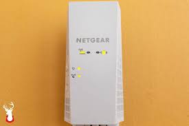 Boost That Signal With A Netgear Ac2200 Mesh Wifi Extender Netgear Wifi Extender Wifi