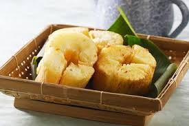Buat sendiri keropok lekor asalkan guna tepung sagu, baru. Ingin Bikin Camilan Singkong Goreng Ini Tips Membuat Singkong Goreng Empuk Dan Merekah Seperti Buatan Penjual Gorengan Semua Halaman Bobo