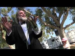 Magician Makes Fame Disappear On Purpose – Orange County Register
