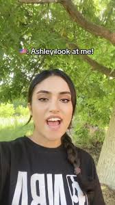 Ashley Look at Me Türkçe Azerice