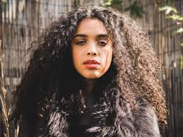 Ruby Francis Makes Music That Sounds Like the Warmth of First Love