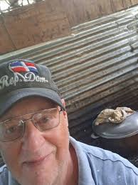 I am working today at Comedor Luna, possibly the best food in Sosúa.  Today's dish is beef, okra, and rice with black beans. Traditional Haitian  food. Eat in or take out. 200