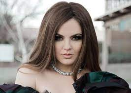 Это она сделала в интервью ксении. Solistka Little Big Sofya Tayurskaya Do I Posle Pohudeniya Foto