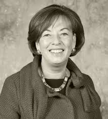 Elizabeth Witmer's Instagram, Twitter & Facebook