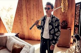 See more ideas about tom holland, holland, toms. New Photo Of Tom Holland For The British Gq Photoshoot Tom Holland Imagines Tom Holland Tom Holand