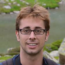 Daniel Baena Diví (@BaenaDivi)