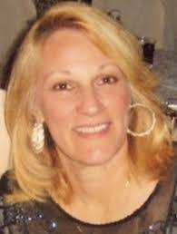 Peggy Winfield's Instagram, Twitter & Facebook