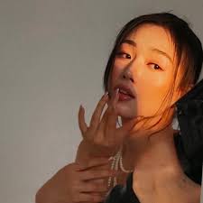 SUMIN LEE 이수민 (@soo.many) • Instagram photos and videos