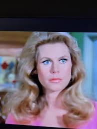 Beautiful Elizabeth 😍